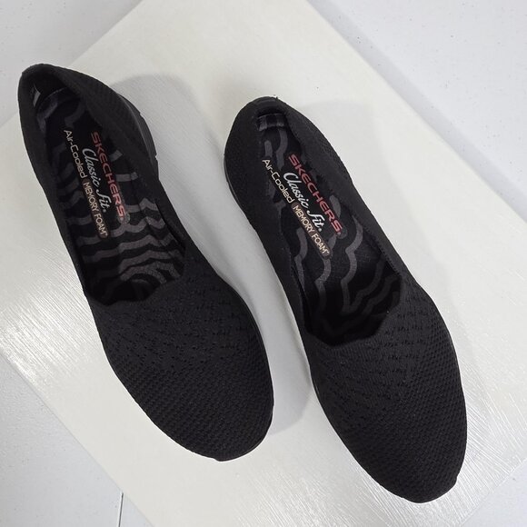 Skechers Classic Fit Shoes Womens Size 7.5 Black Slip On Memory Foam Comfort - Picture 7 of 10